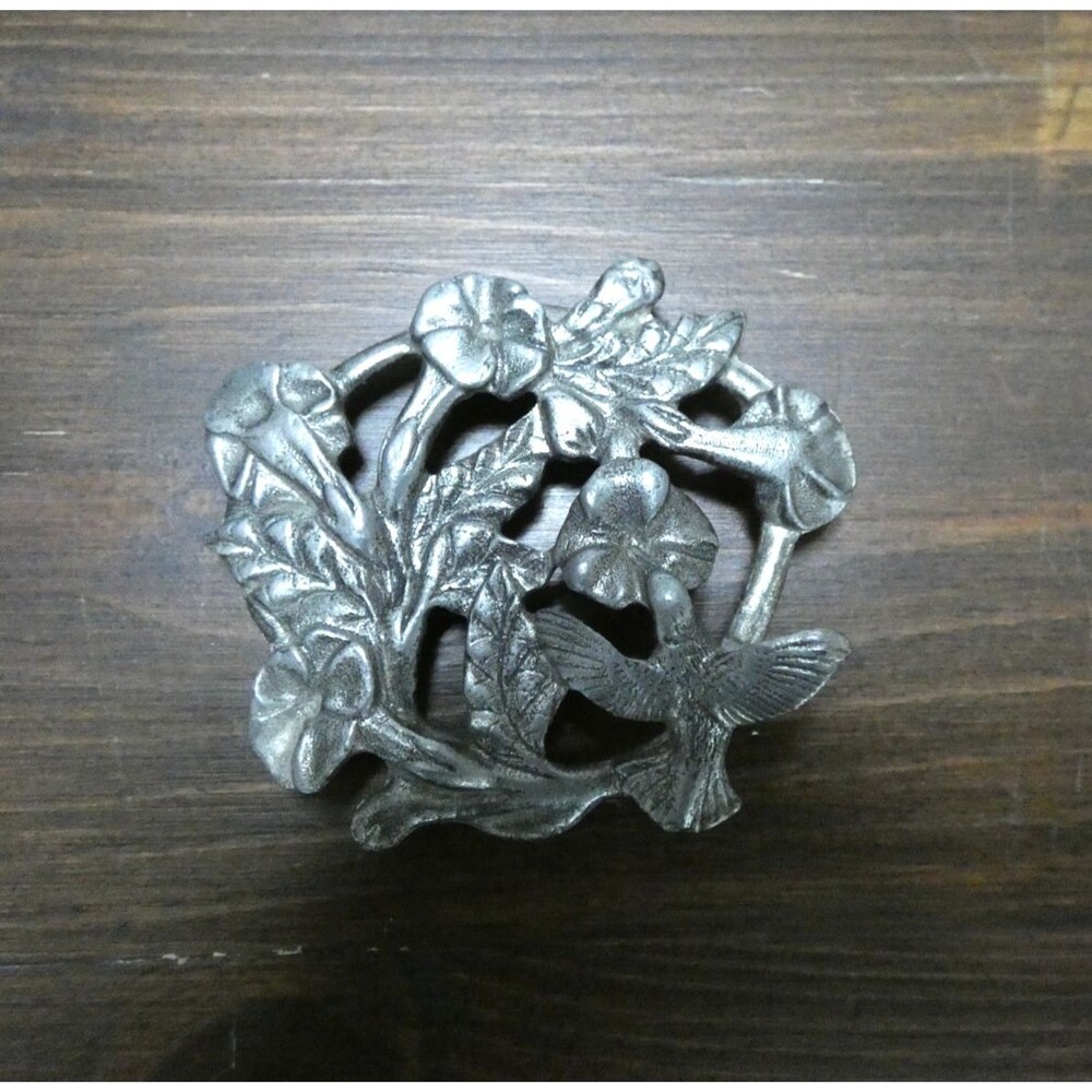 VTG Metzke 1986 Hummingbird Floral Ornate Pewter Small Trivet Paperweight 2.5"